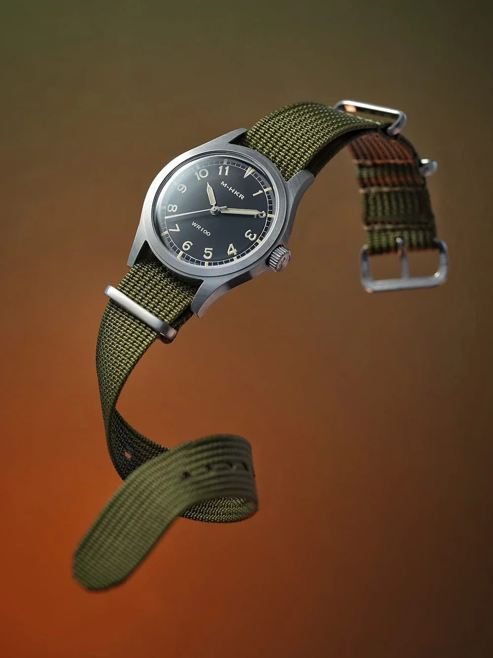 MAD WATCH COLLECTOR X RADCLIFFE field watch