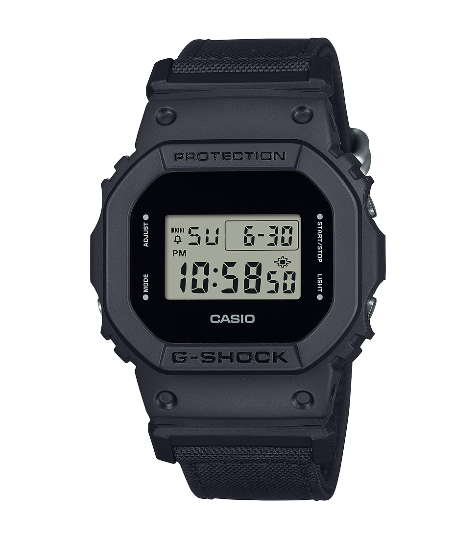 Casio DW-5600BCE-1 