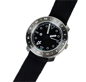 AndoAndoAndo x Minimal Wear Ref.22-00 Limited Edition