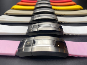 Rubber strap with folding clasp