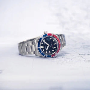 Croft Mid-Size Automatic