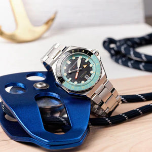 Dumas GMT Automatic 