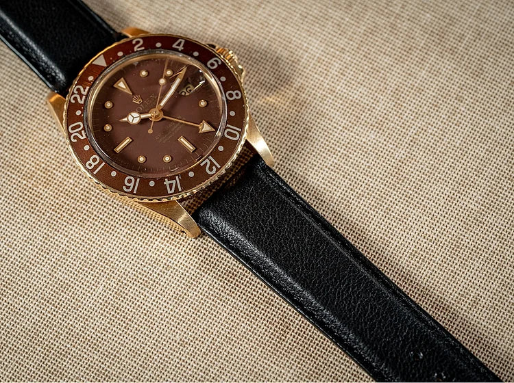 Smooth leather watch strap