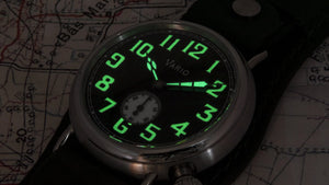 Vario 1918 Trench in brass with cream and orange luminescent dial